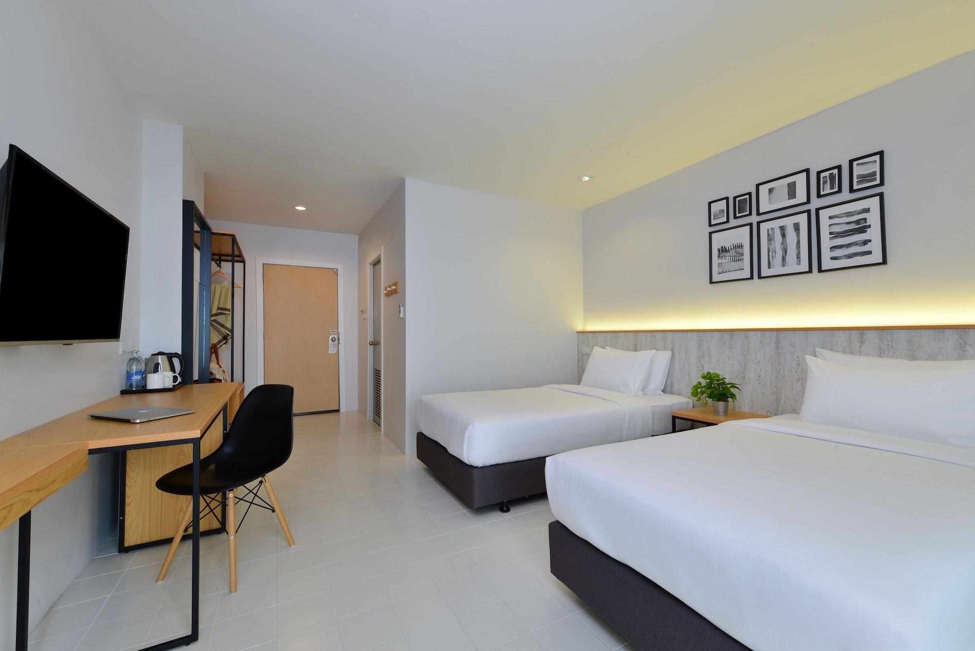 Hotel Ruenthip Pattaya Exterior foto