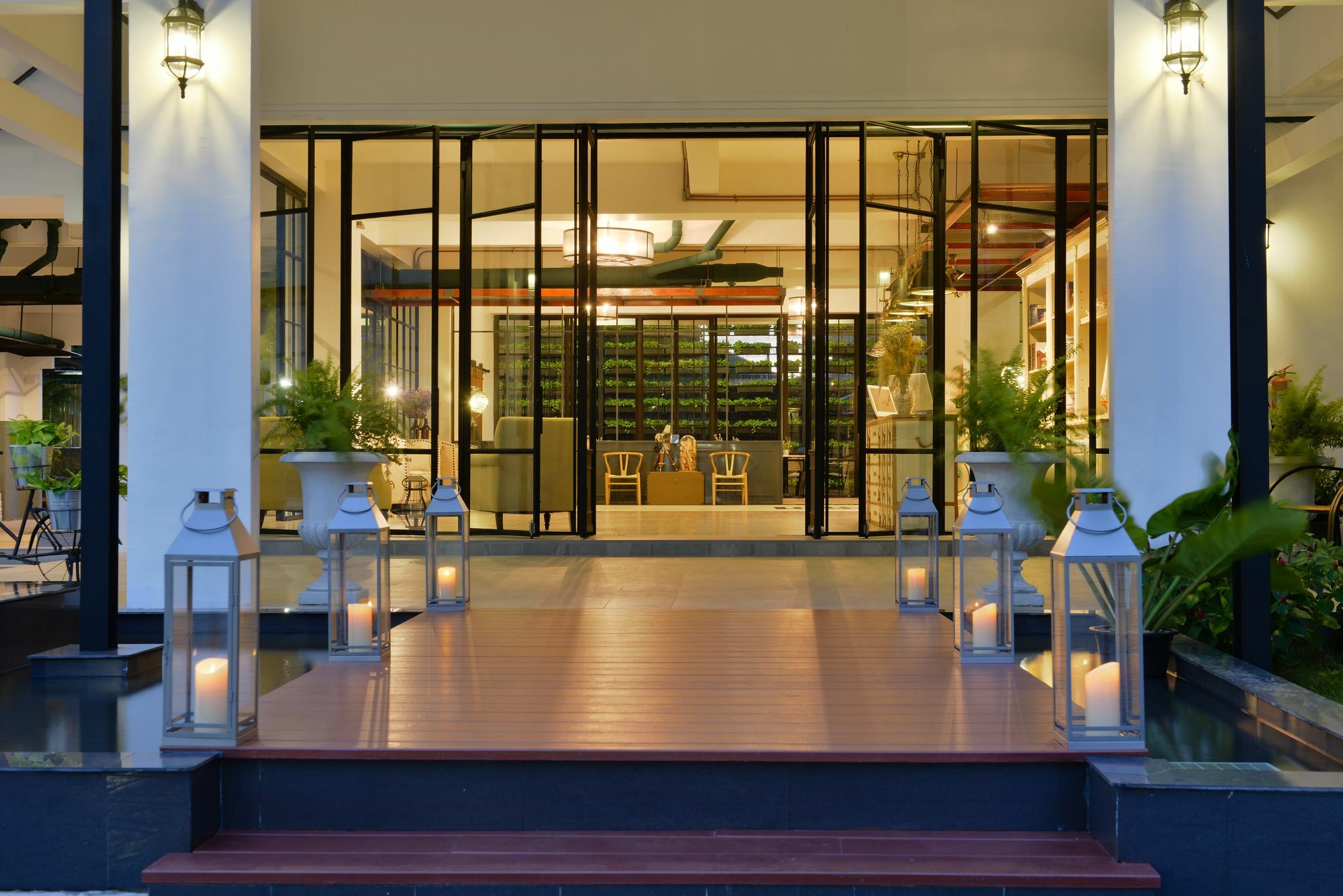 Hotel Ruenthip Pattaya Exterior foto