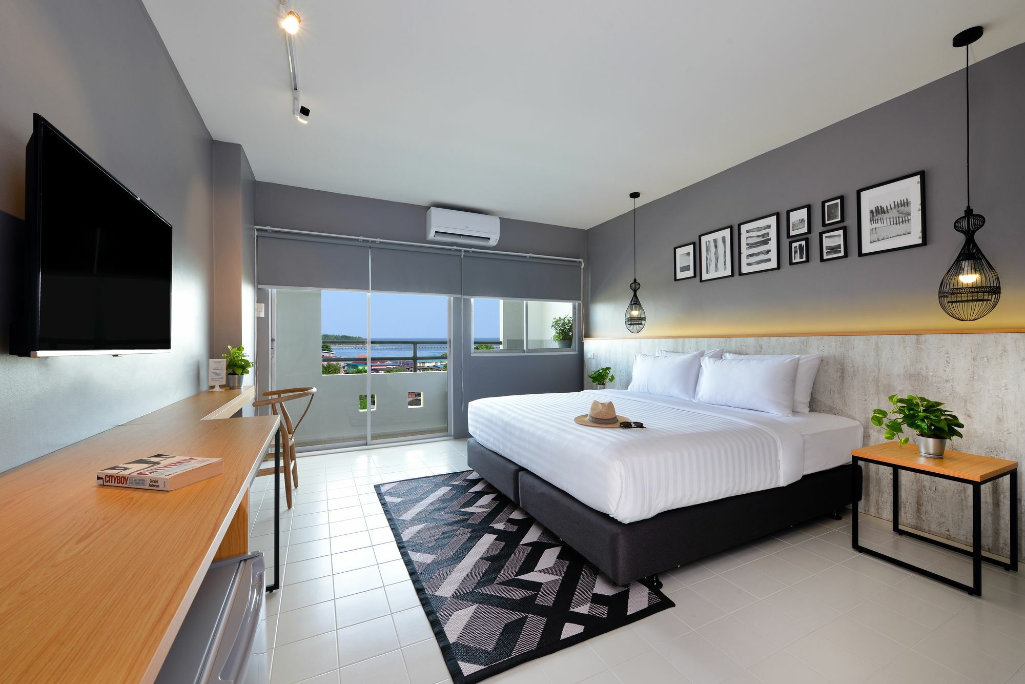Hotel Ruenthip Pattaya Exterior foto