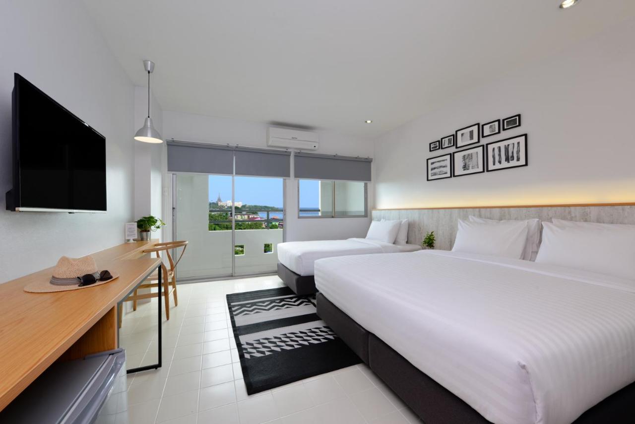 Hotel Ruenthip Pattaya Exterior foto